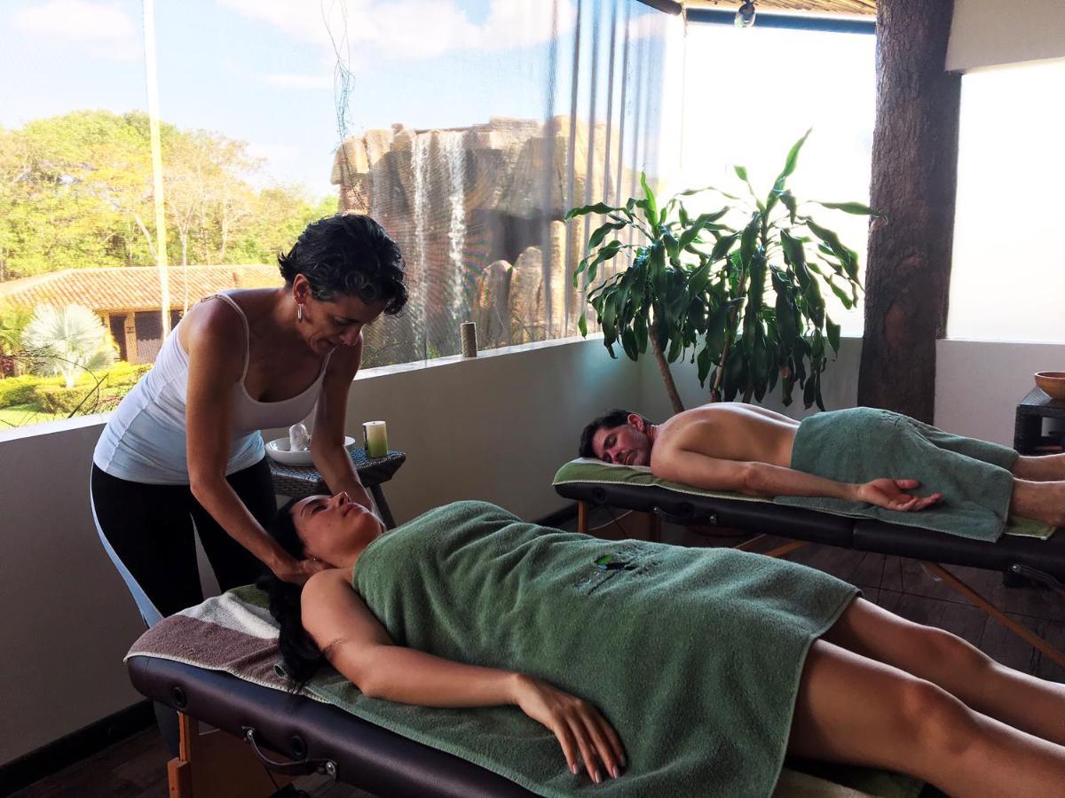 Canaima Ara Meru Lodge מראה חיצוני תמונה
