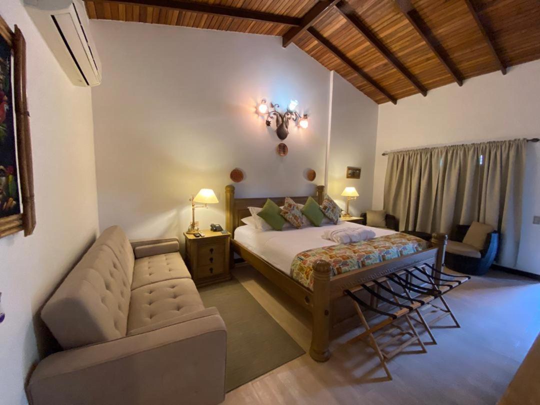 Canaima Ara Meru Lodge מראה חיצוני תמונה